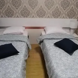 Domum Universitate Dalles - Intercontinental Bucarest