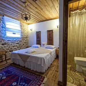 birgi-butik-hotel-saliha-hanim-tas-konak.aegeanhotels.net/